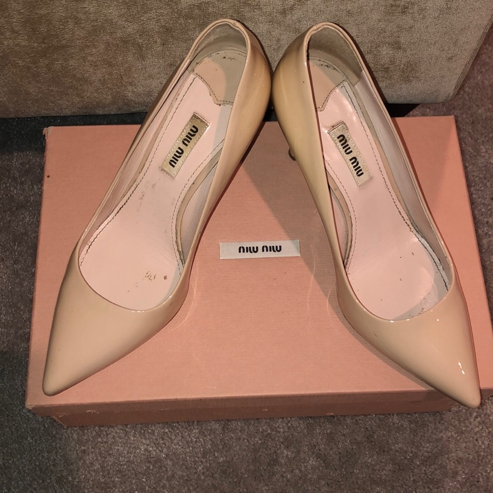 Miu Mix Nude/Blush Pumps